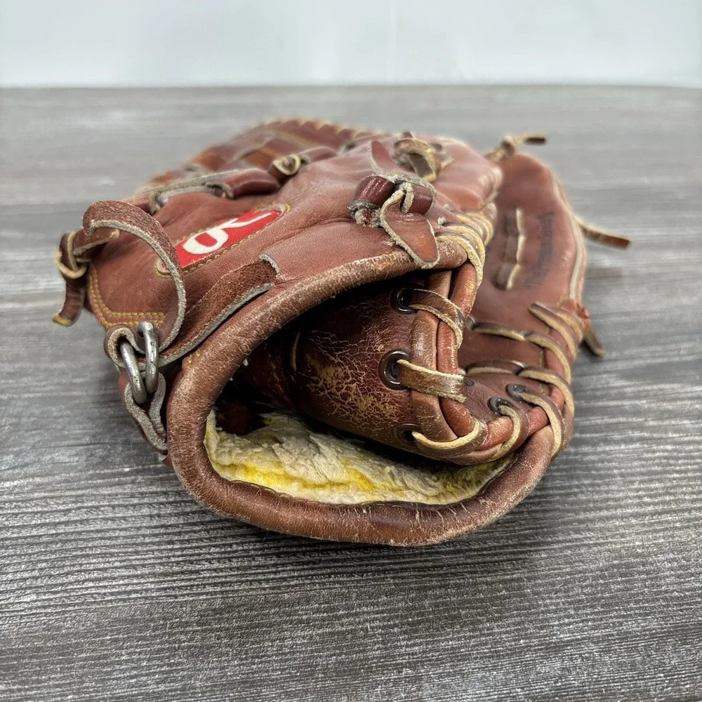 Rawlings has signs